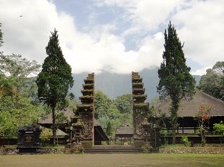Bali - shrine to mountain